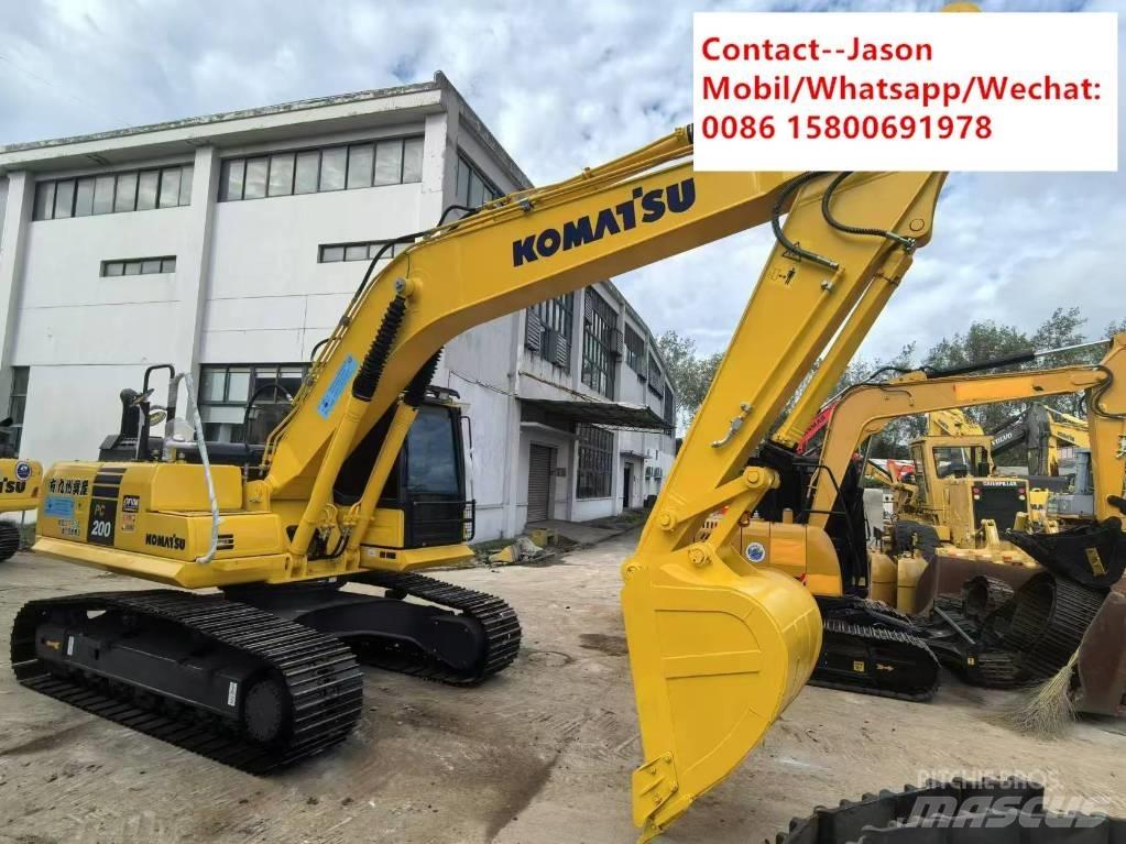 Komatsu PC 200 Excavatoare pe șenile
