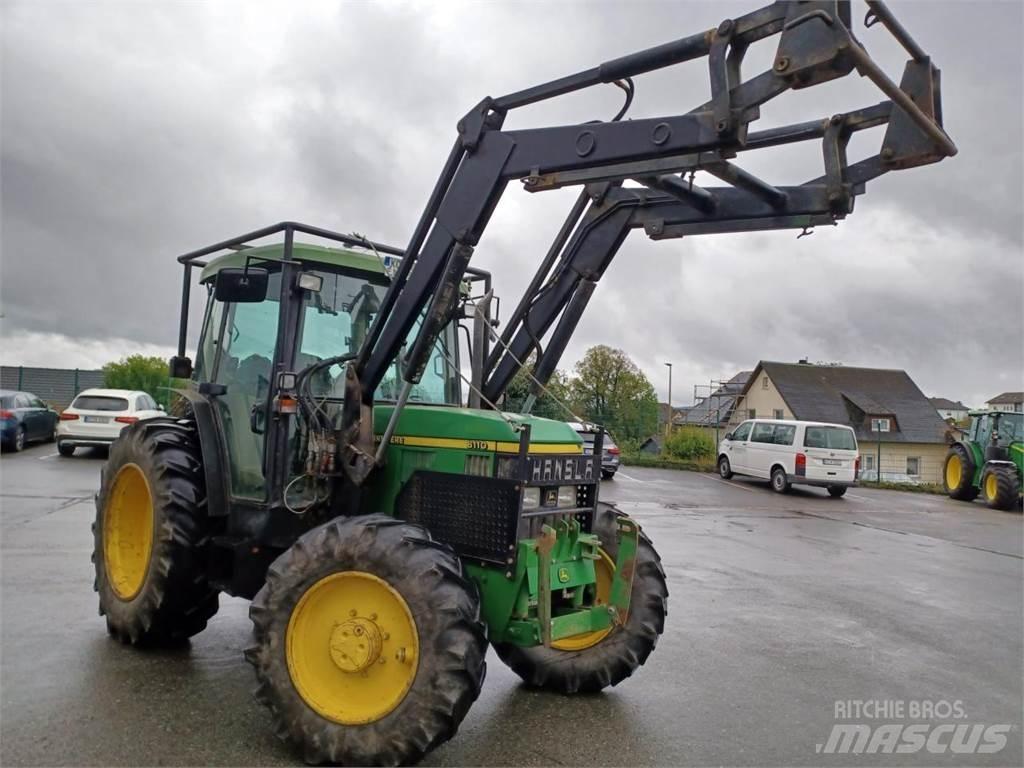 John Deere 6110SE Tractoare
