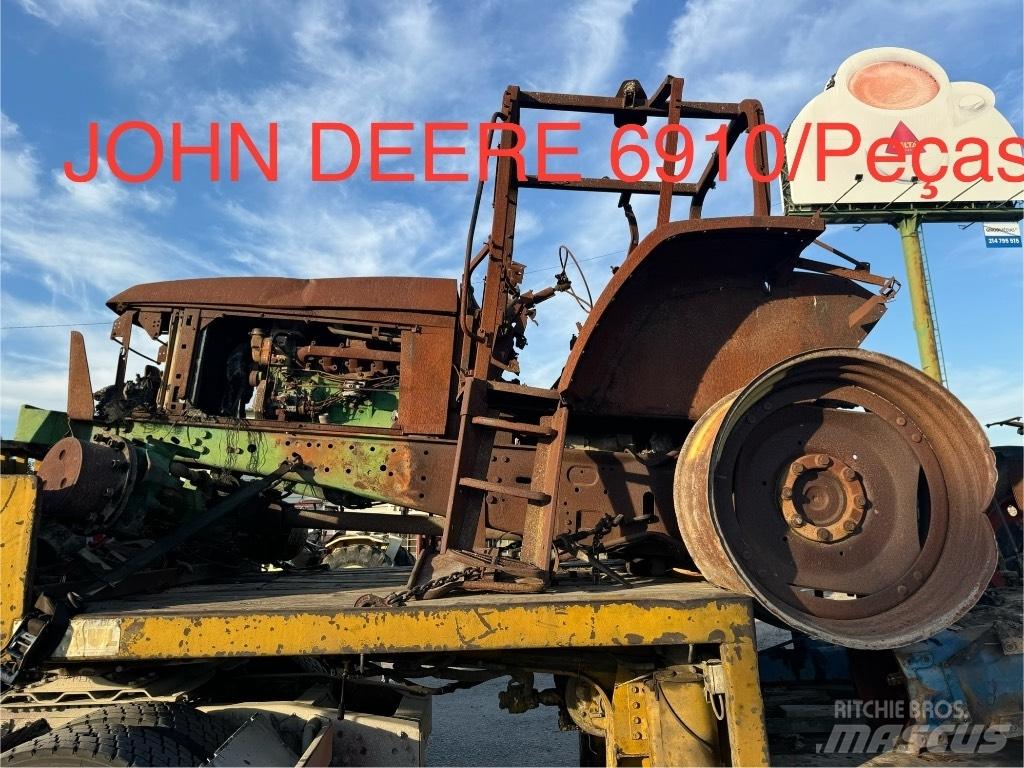 John Deere 6910 Tractoare