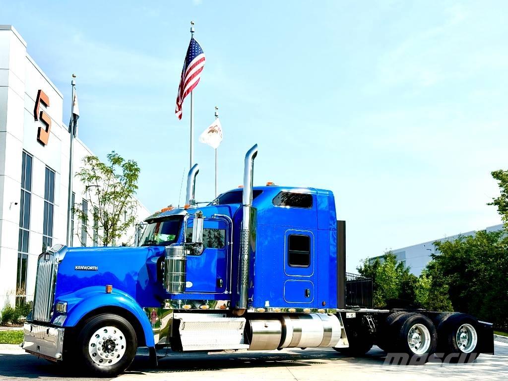 Kenworth W 900 Autotractoare
