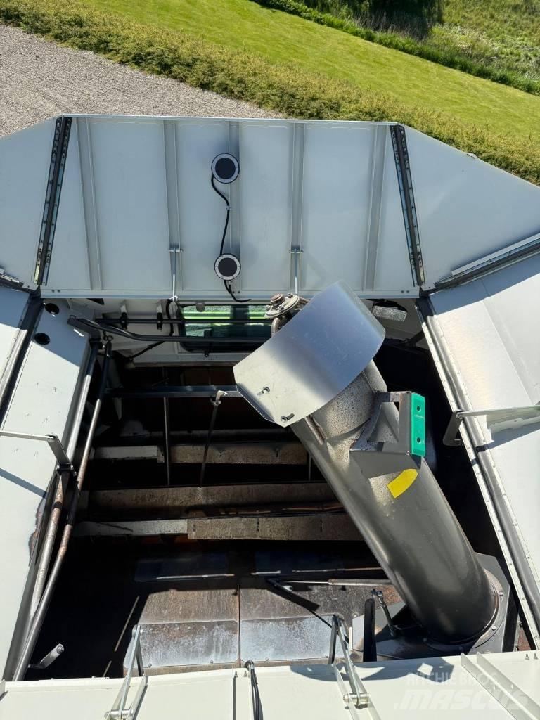 CLAAS 770 Combine de secerat