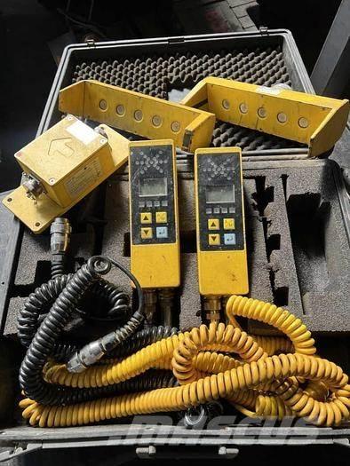 Bomag BF 600C-2 Pavatoare asfalt