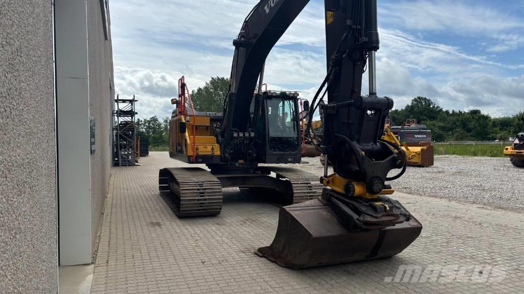 Volvo EC250EL Excavatoare pe șenile
