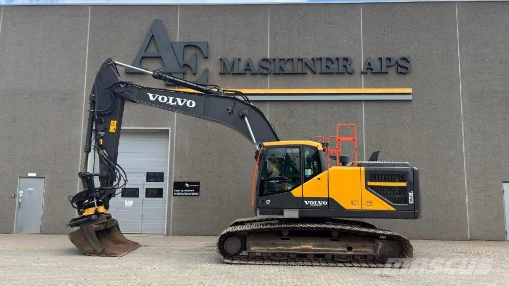 Volvo EC250EL Excavatoare pe șenile
