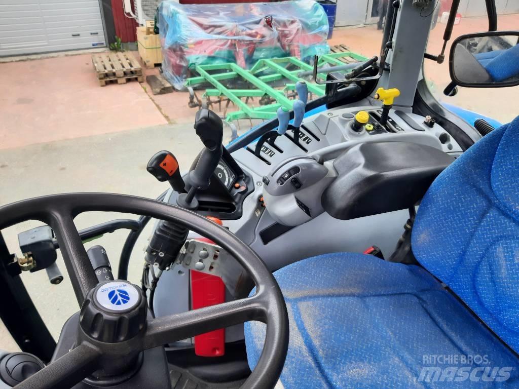 New Holland T6020 EC Tractoare