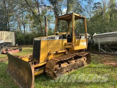 CAT D 4 C Buldozere pe senile