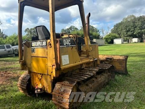 CAT D 4 C Buldozere pe senile