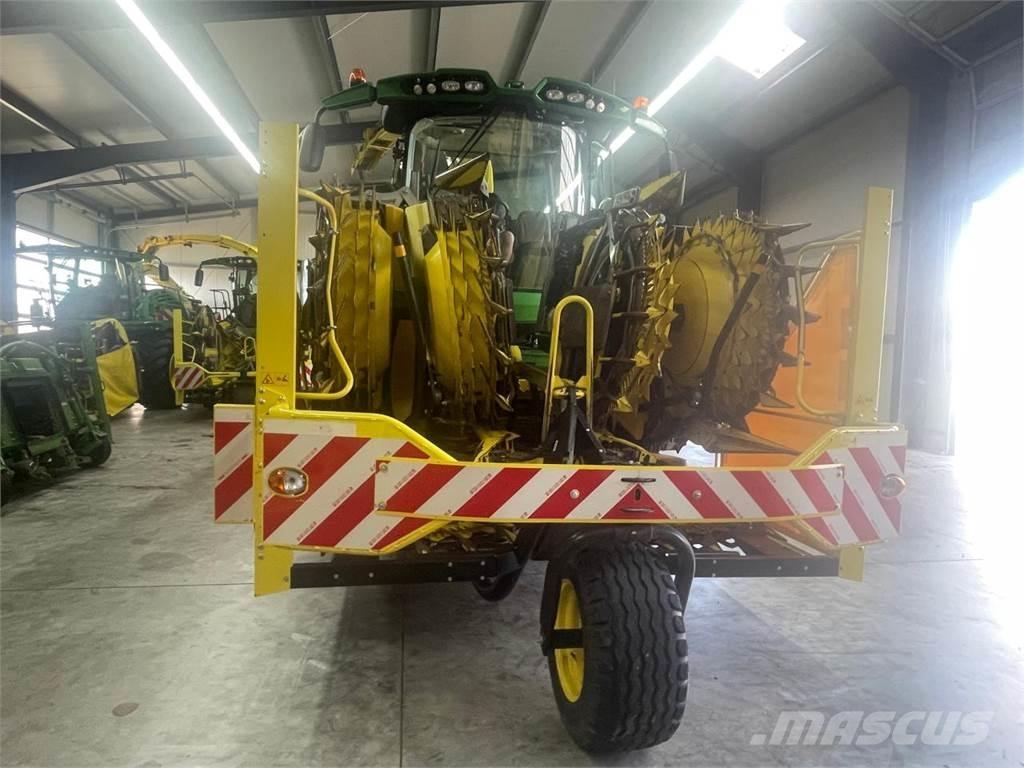 John Deere 9500 i Forajere cu autopropulsare
