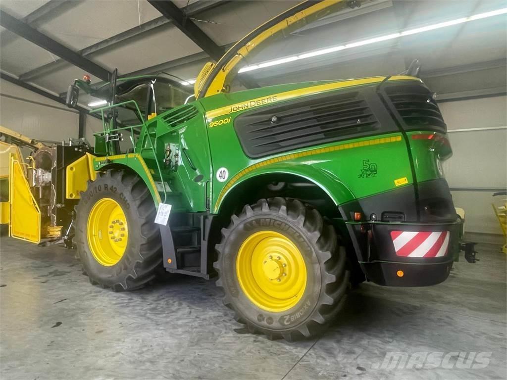 John Deere 9500 i Forajere cu autopropulsare