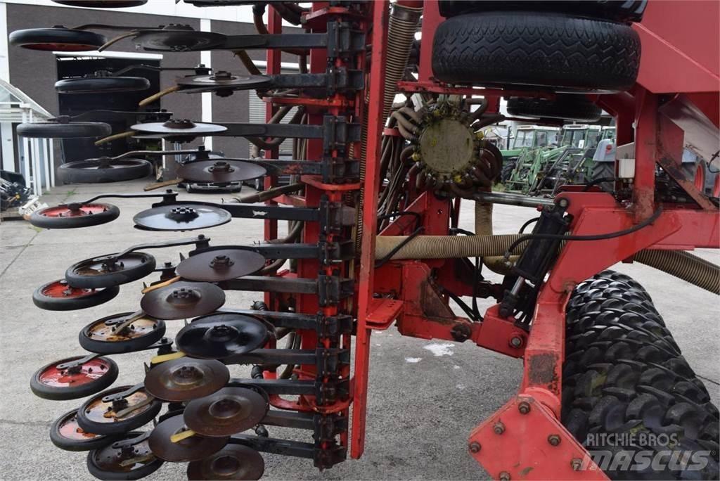 Horsch DS-6 Perforatoare