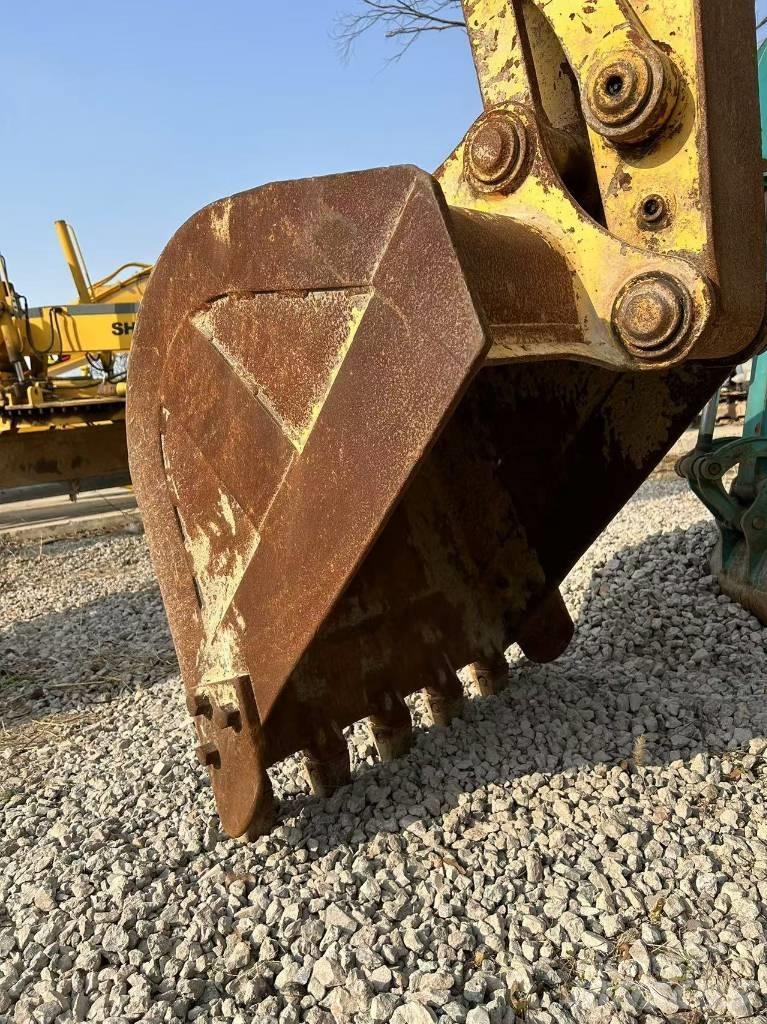 Komatsu PC70 Excavatoare pe șenile
