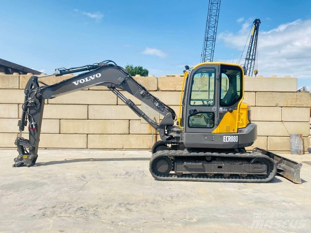 Volvo ECR 88 D Excavatoare 7t - 12t