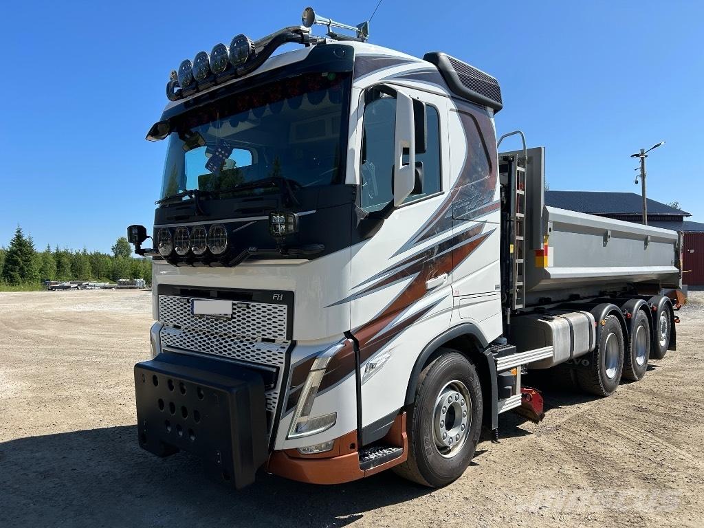 Volvo FH 540 8x4 Camion cu carlig de ridicare