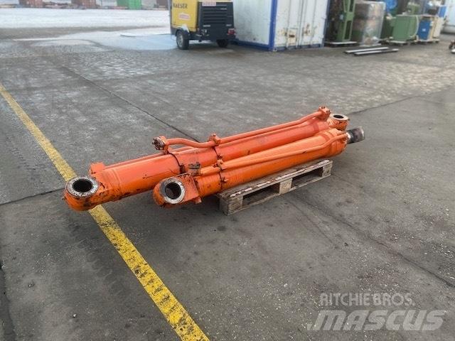 Fiat-Hitachi FH 450 Hidraulice
