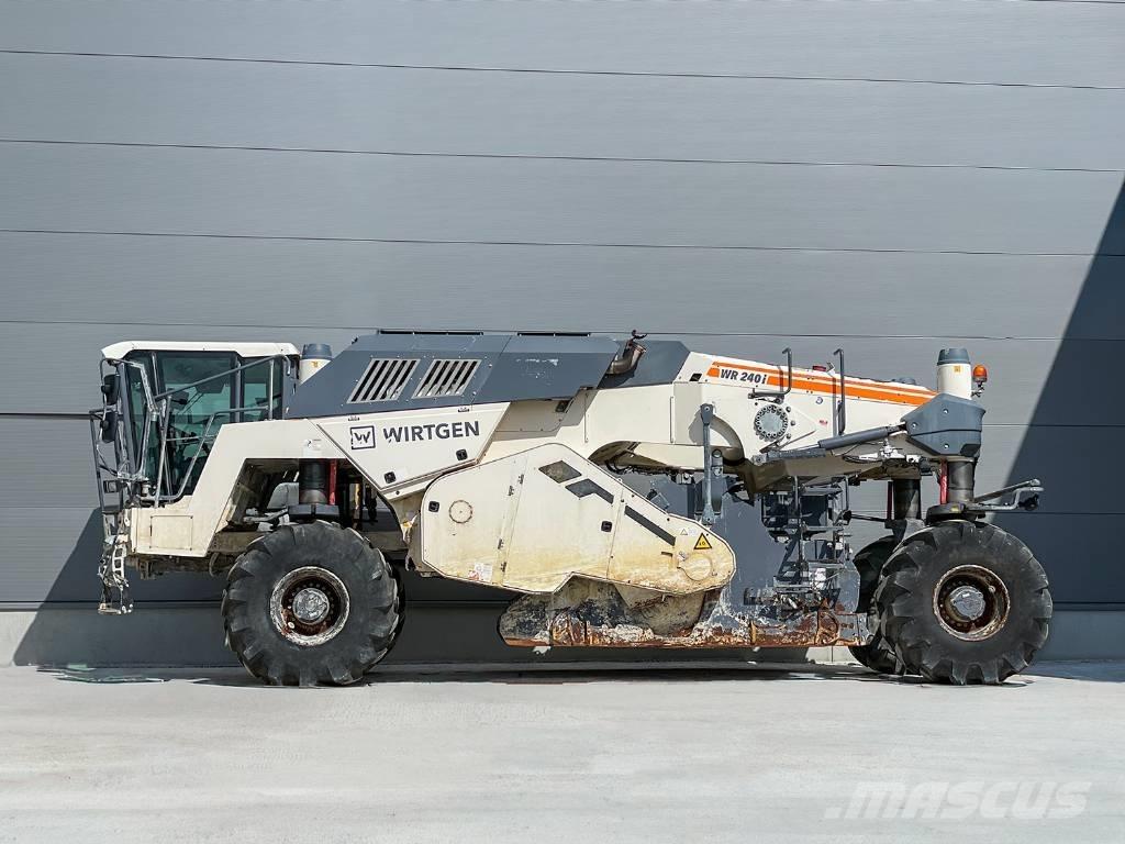 Wirtgen WR 240I Reciclatori asfalt