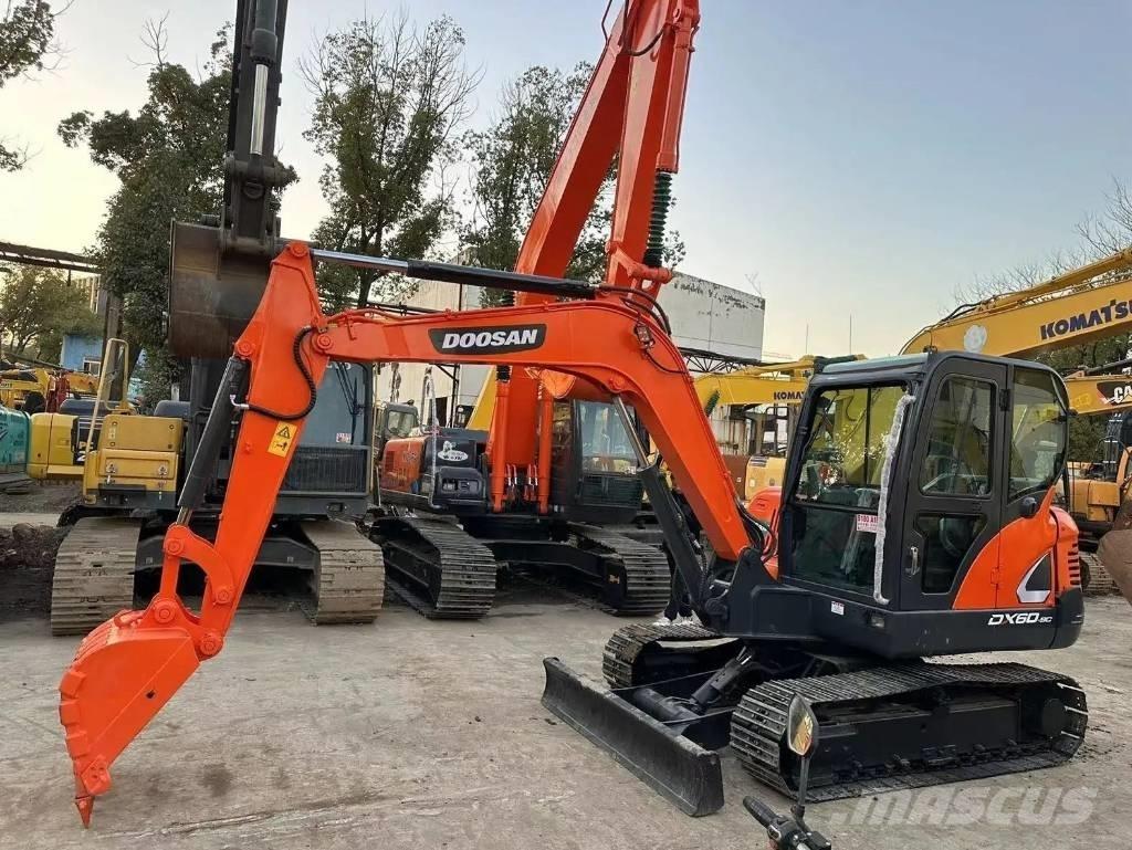Doosan DX 60-9C Mini excavatoare < 7t
