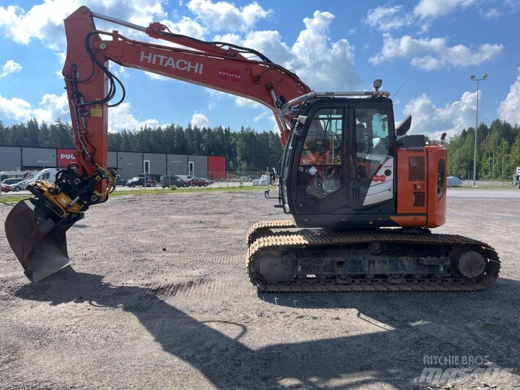 Hitachi ZX 135 US-6 Excavatoare pe șenile
