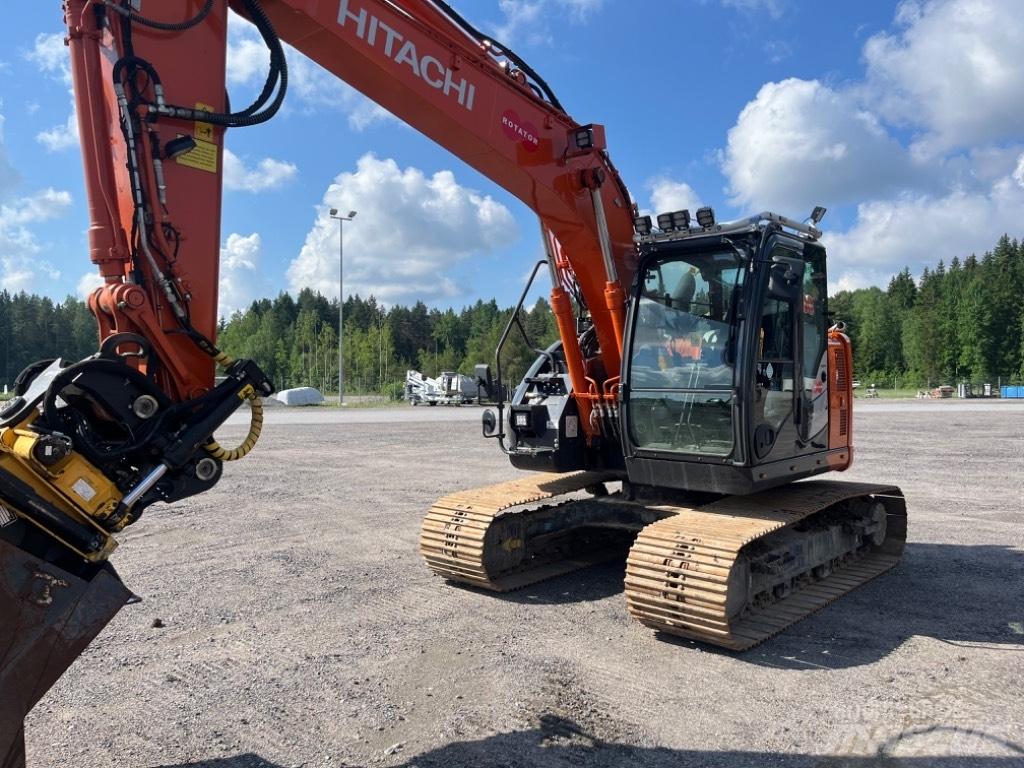 Hitachi ZX 135 US-6 Excavatoare pe șenile
