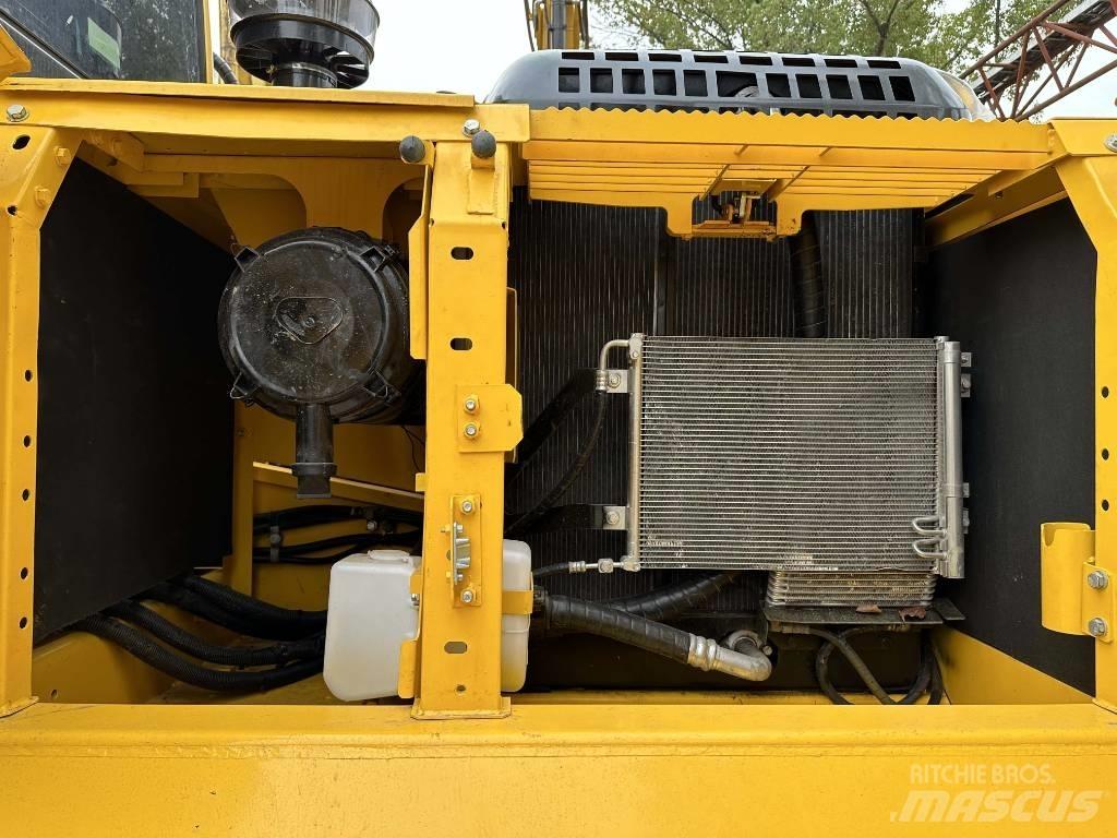 Komatsu PC 200-8 Excavatoare pe șenile

