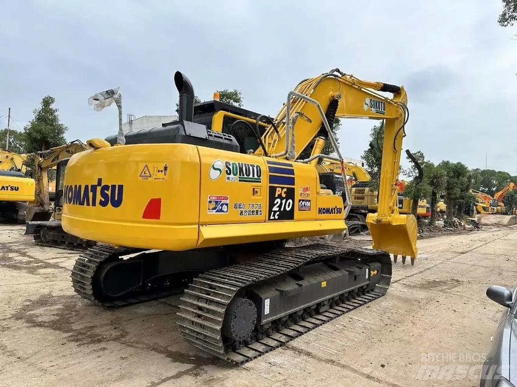 Komatsu PC 200-8 Excavatoare pe șenile
