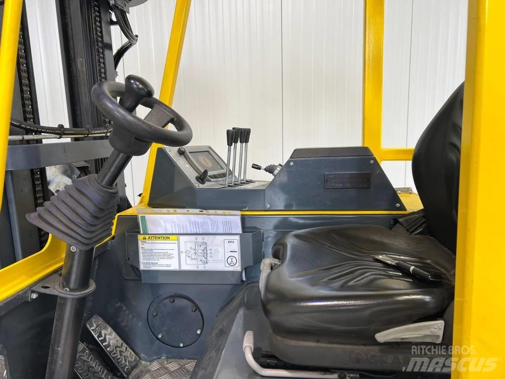 Combilift CBE3000 Stivuitoare cu patru brate