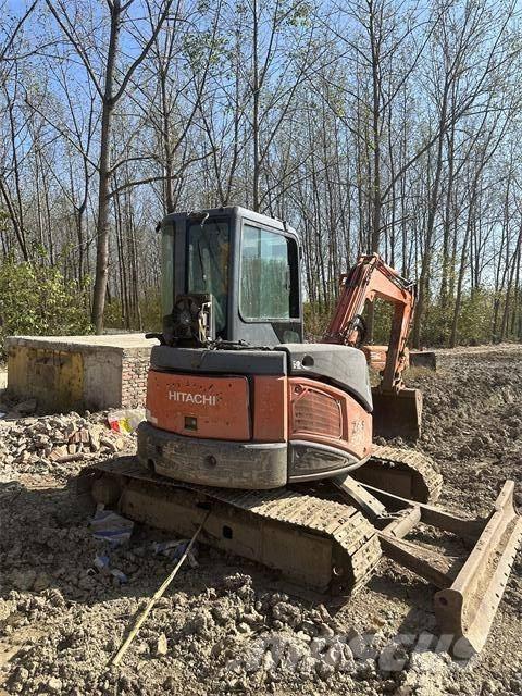 Hitachi ZX50 Excavatoare pe șenile
