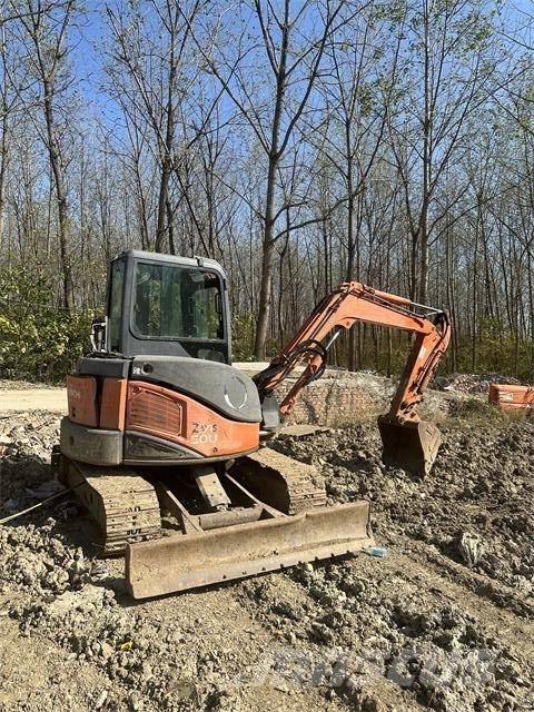 Hitachi ZX50 Excavatoare pe șenile
