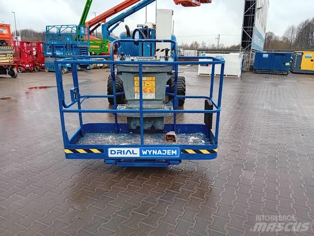 JLG 450 AJ Nacele cu brat articulat