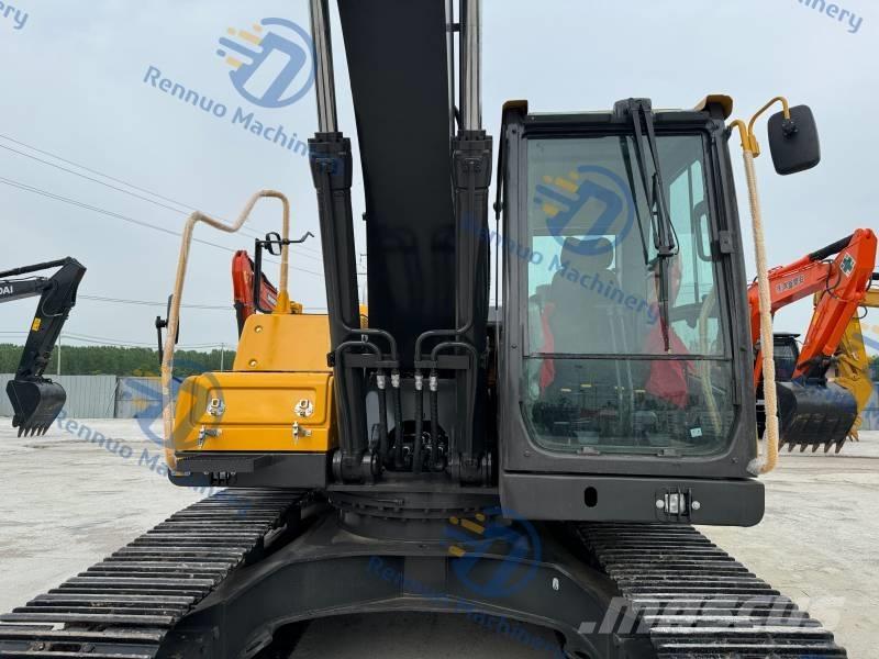 Volvo EC 220 D Excavatoare pe șenile
