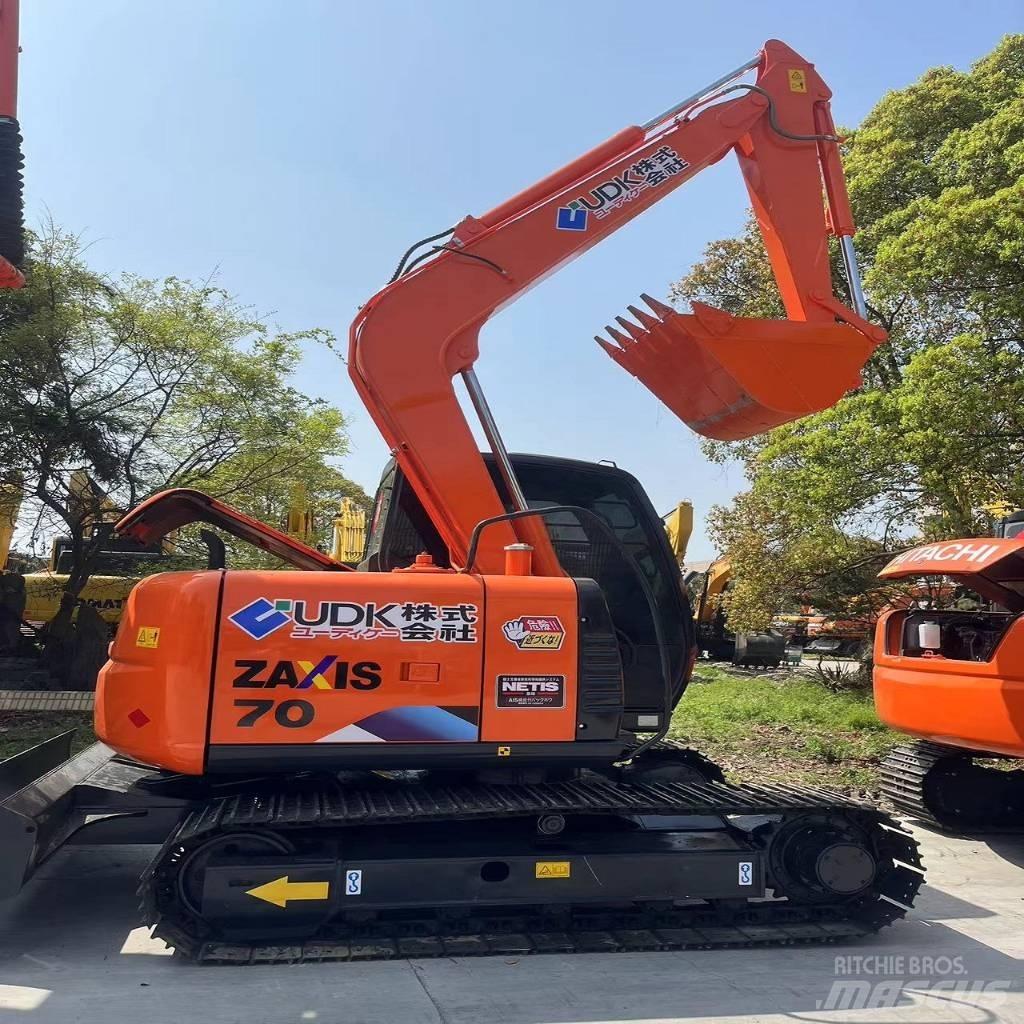 Hitachi ZX 70 Excavatoare pe șenile

