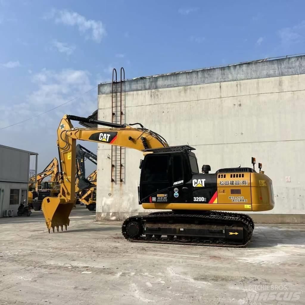 CAT 320D2 Excavatoare 7t - 12t