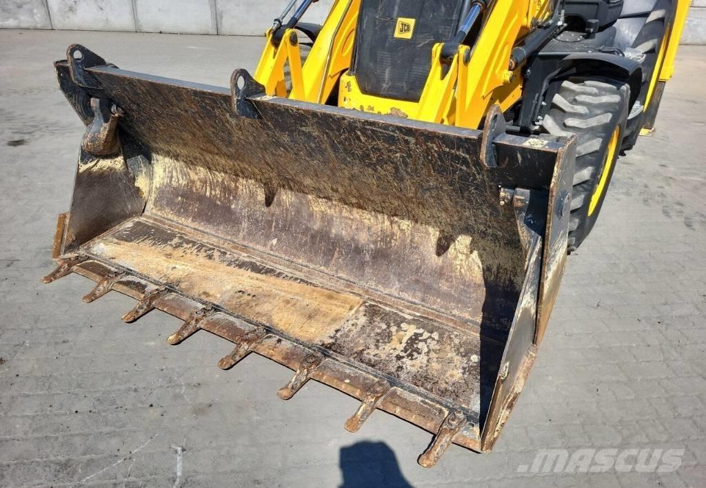 JCB 3 CX 14-4T Buldoexcavatoare