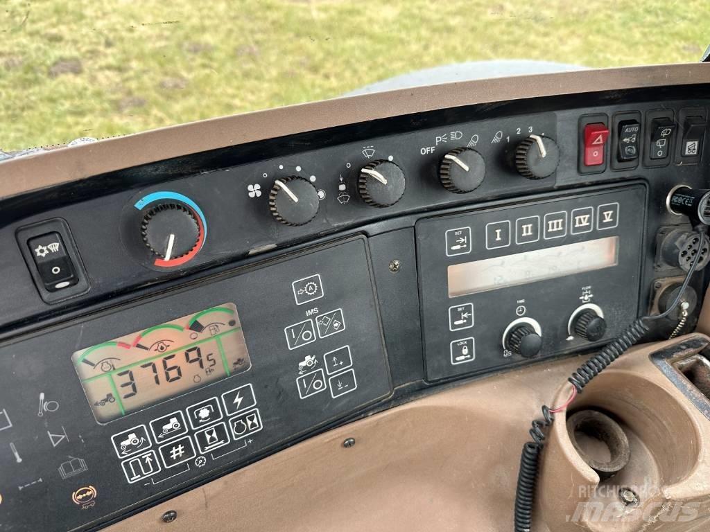 John Deere 8220 Tractoare