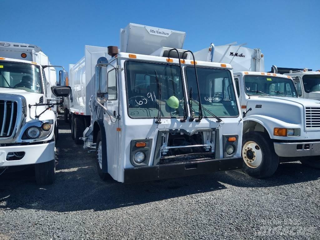 Mack LEU613 Camion de deseuri