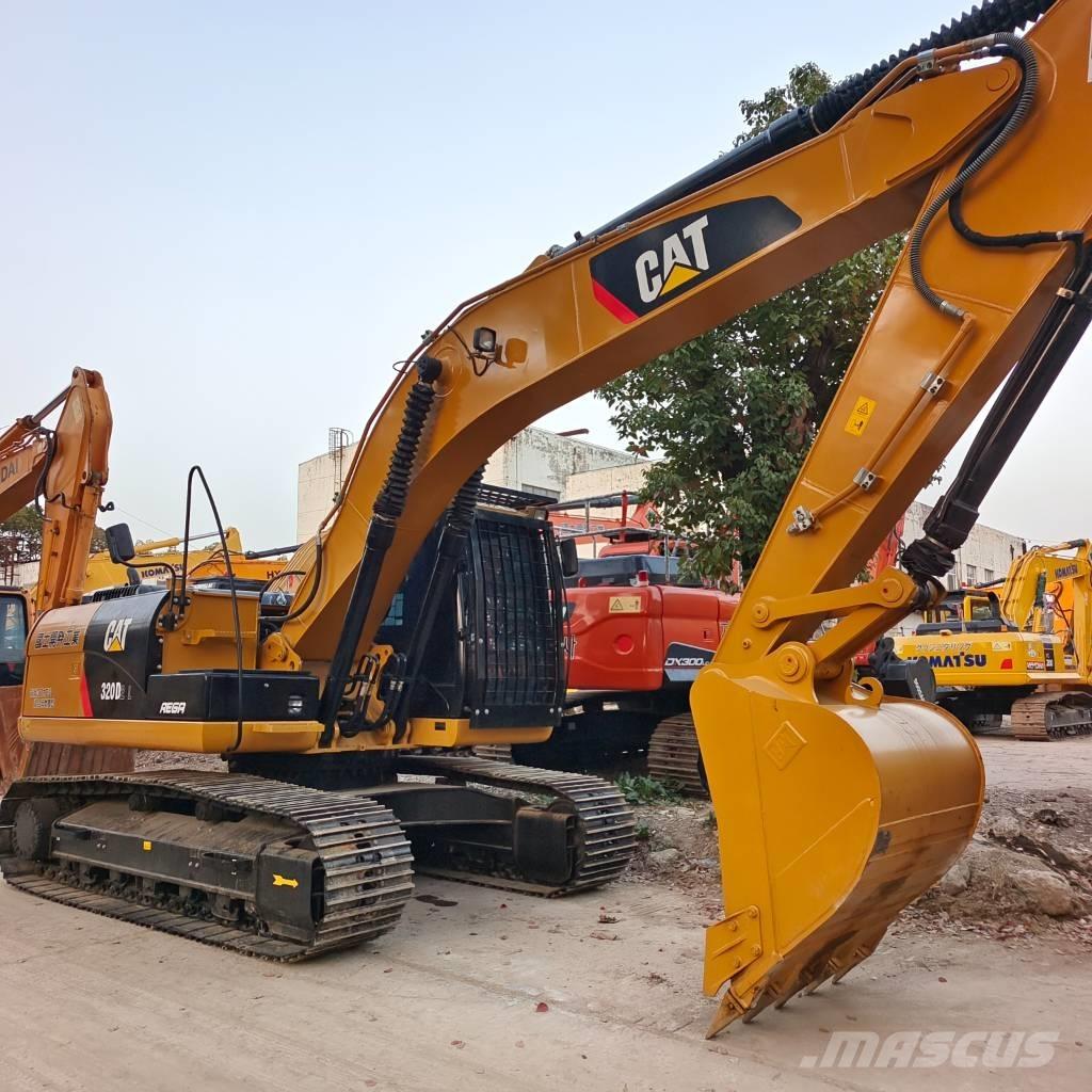 CAT 320 D Excavatoare pe șenile
