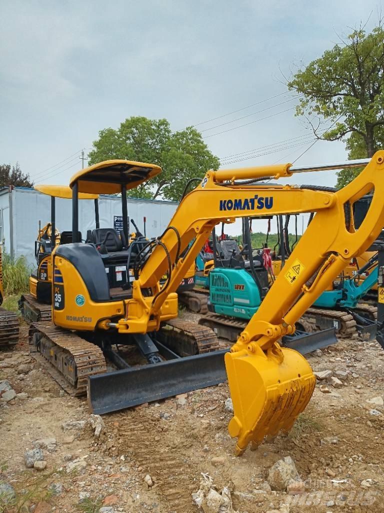 Komatsu PC 35 MR Excavatoare pe șenile
