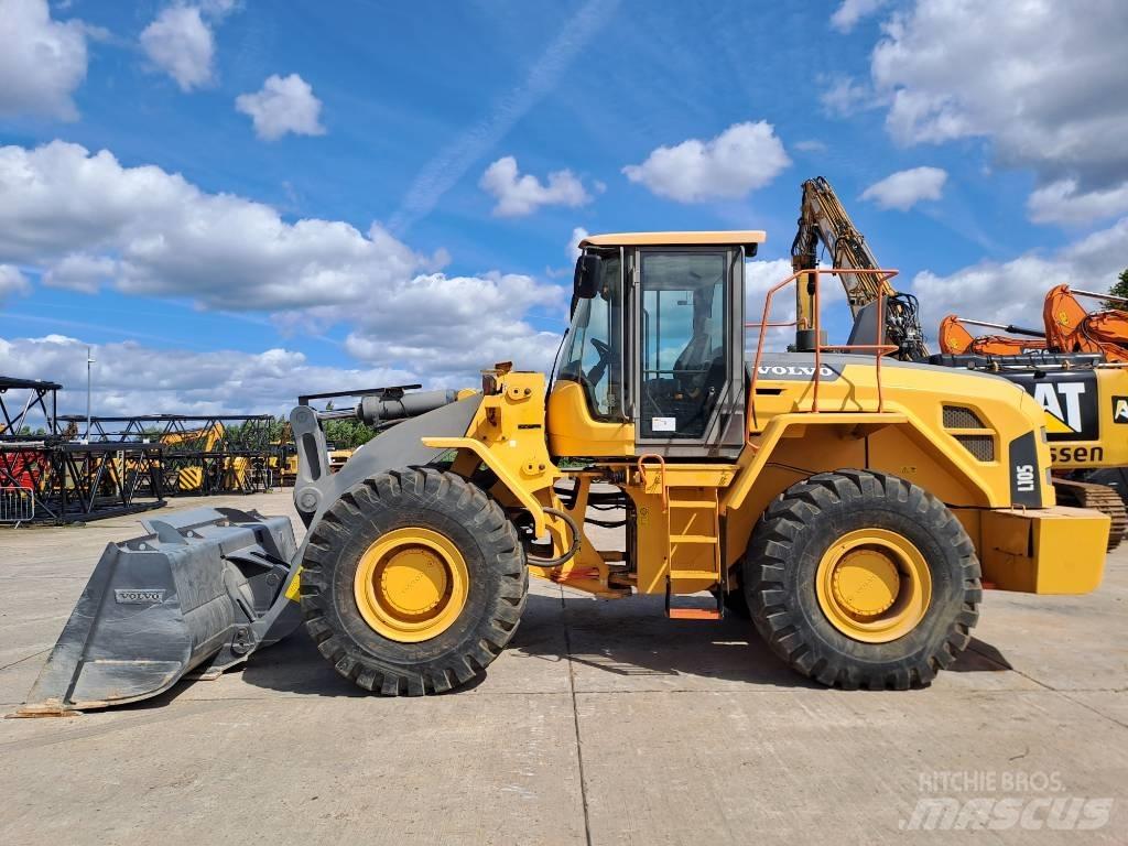 Volvo L105 Incarcator pe pneuri