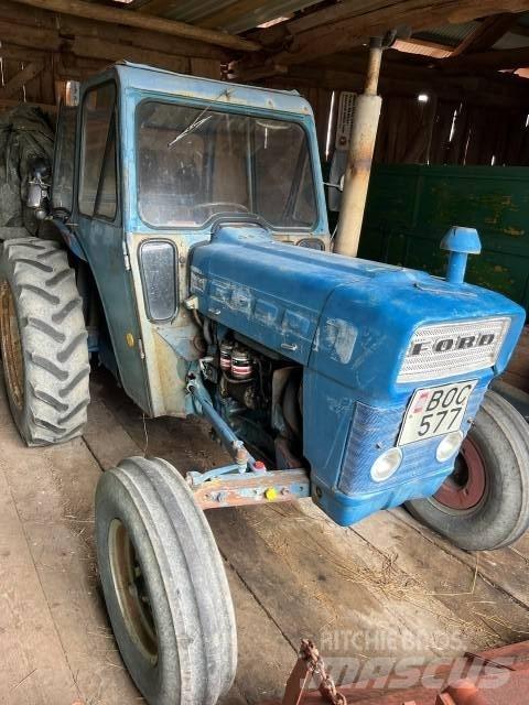 Ford 2000 Tractoare