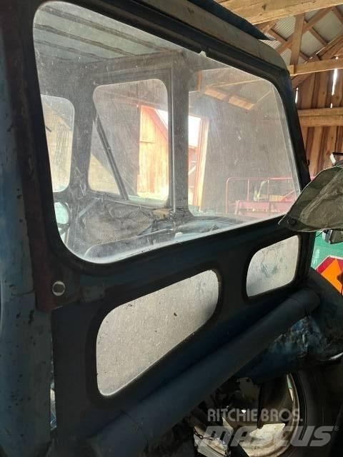 Ford 2000 Tractoare