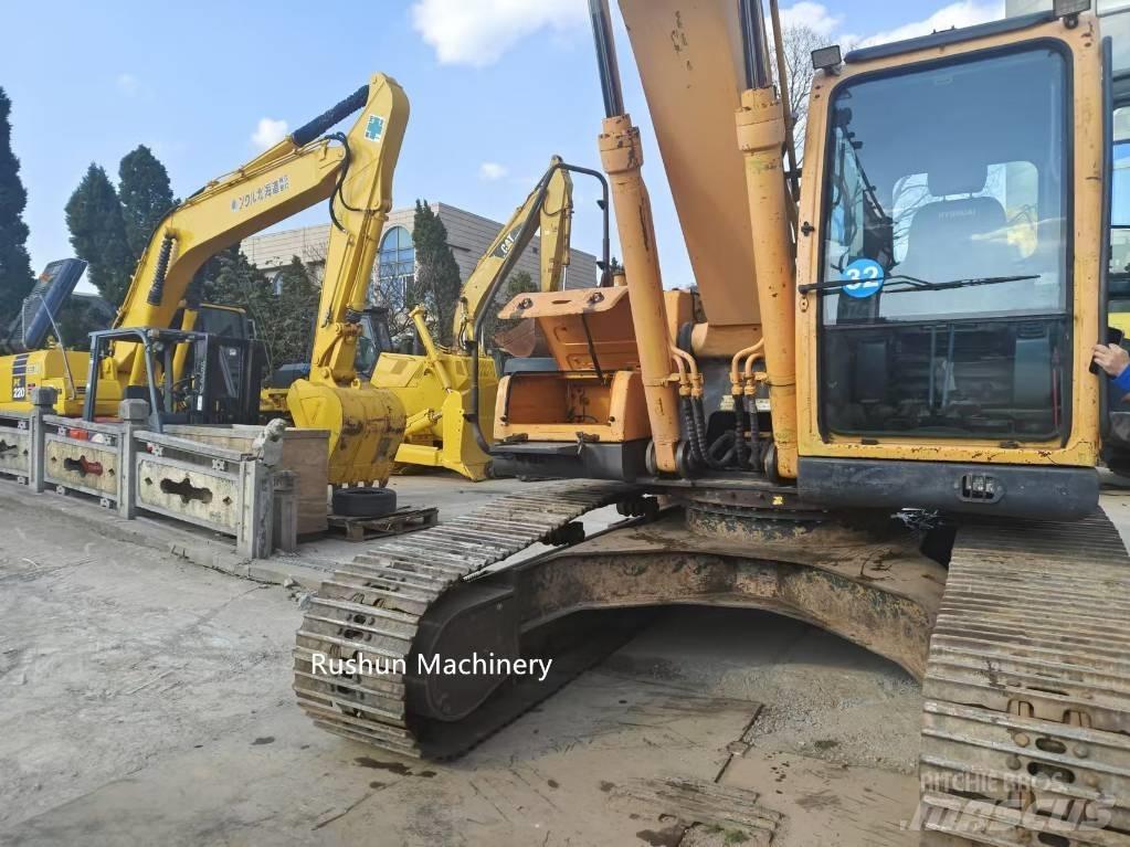 Hyundai 225 Excavatoare pe șenile
