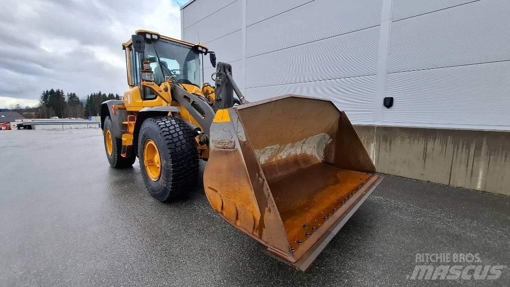 Volvo L90H Incarcator pe pneuri