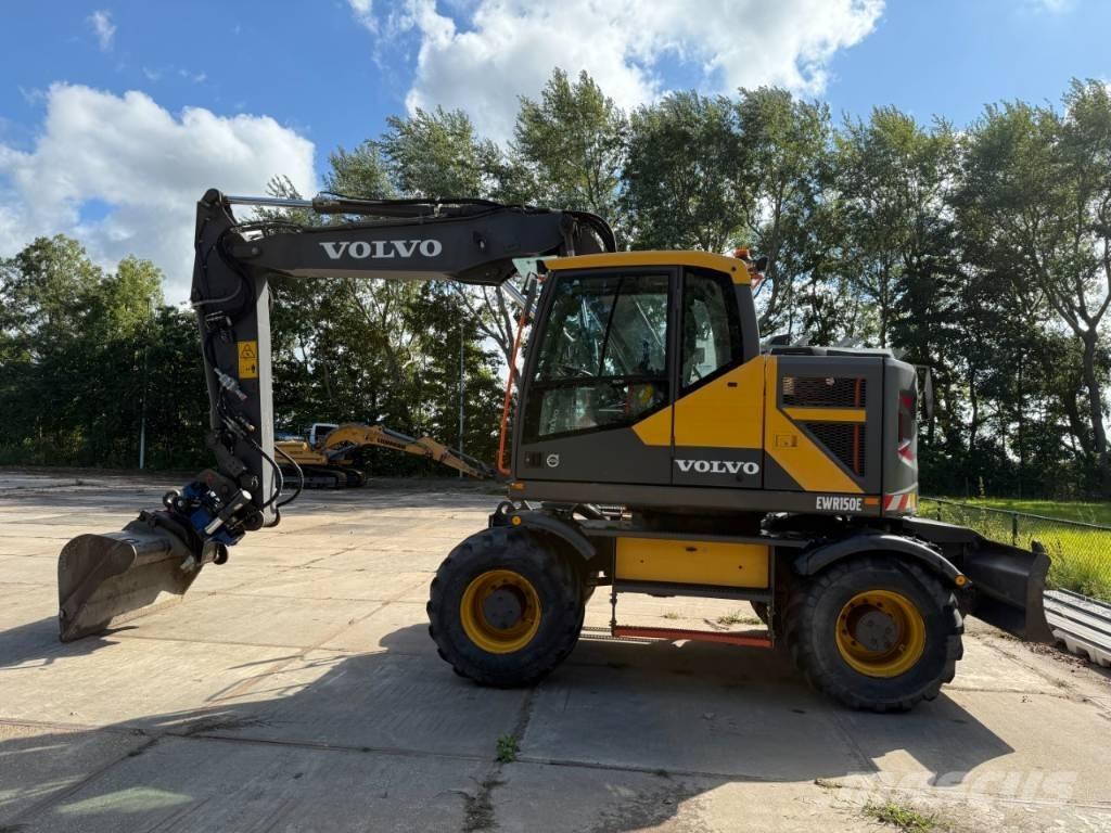 Volvo EWR 150 E Excavatoare cu roti