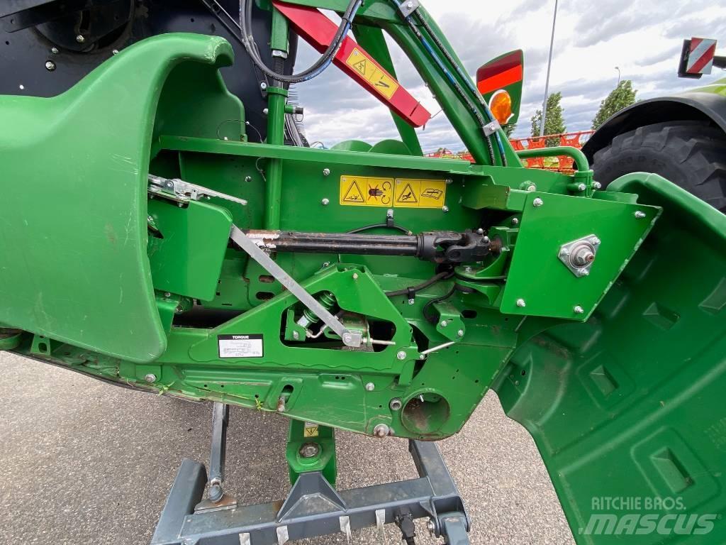 John Deere T 670 i Combine de secerat