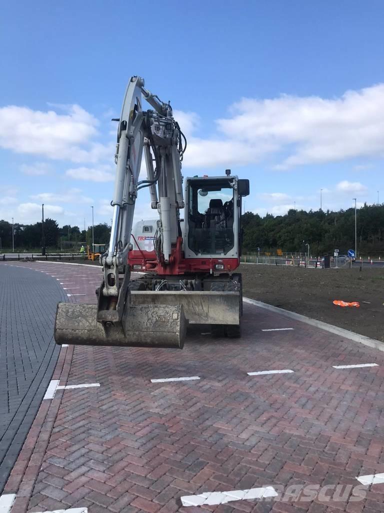 Takeuchi TB295W Excavatoare cu roti