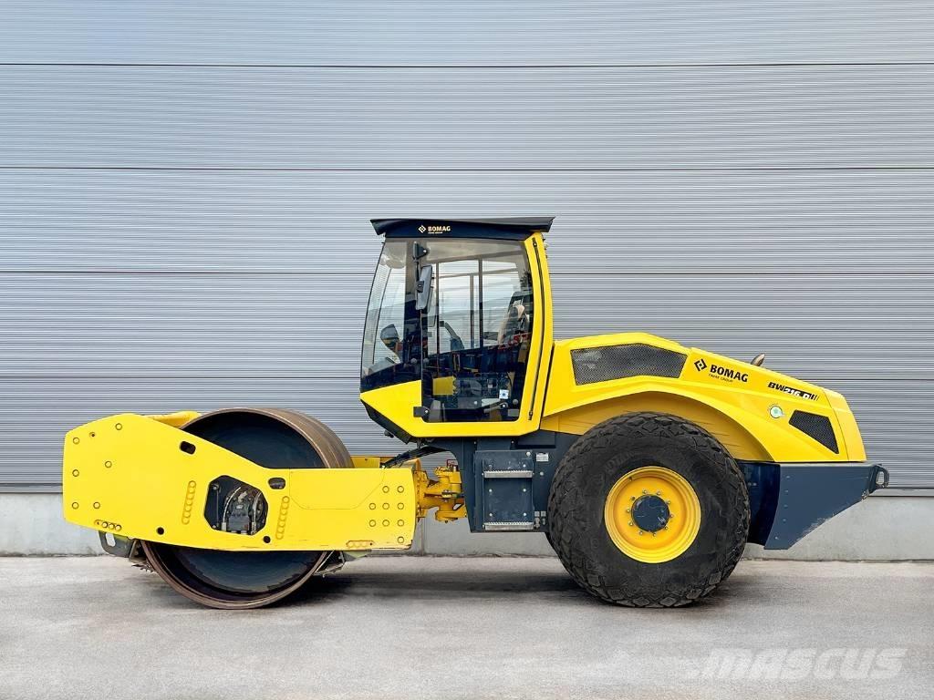 Bomag BW 216 D-5 Compactoare monocilindrice