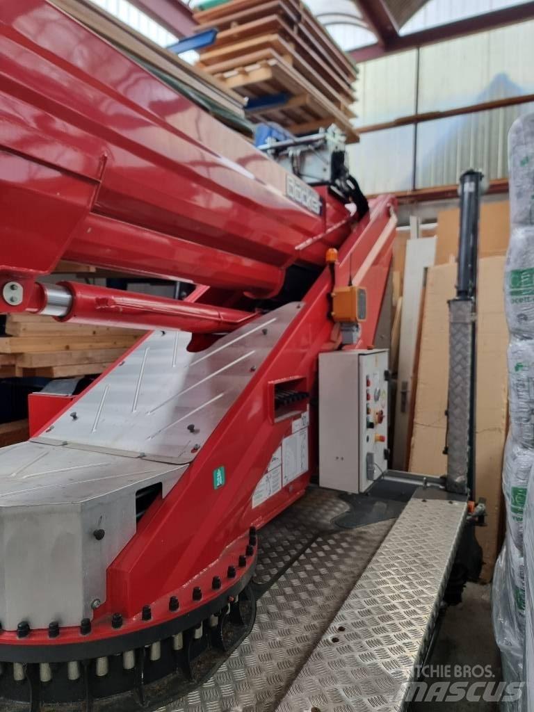 Böcker AHK 36/2400 Alte macarale