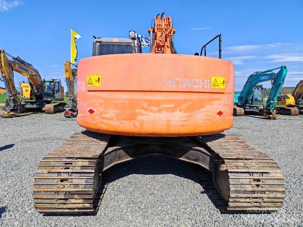 Hitachi ZX 225 US Excavatoare pe șenile
