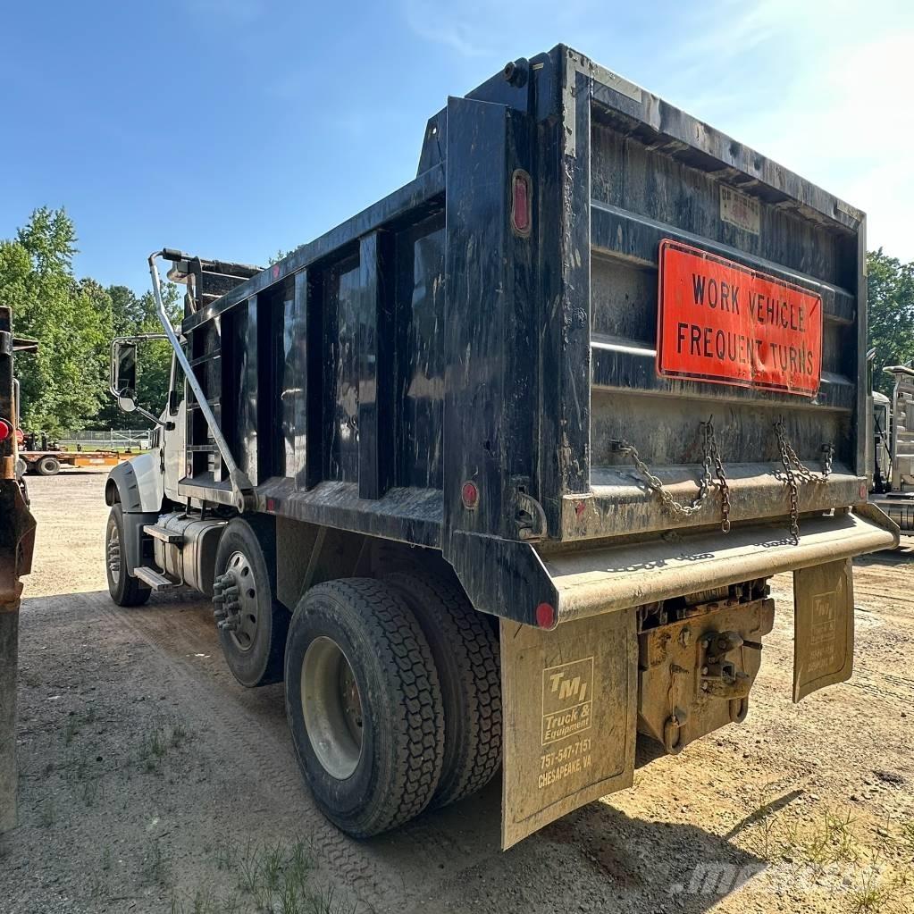 Mack GR 42 F9 Autobasculanta