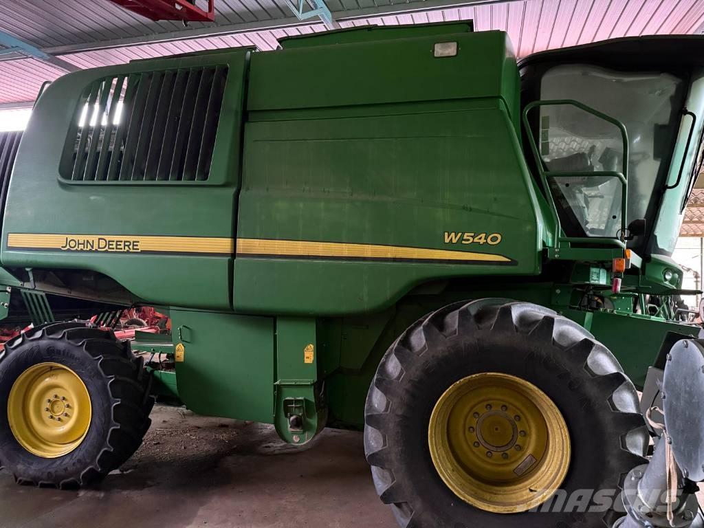 John Deere W 540 Combine de secerat