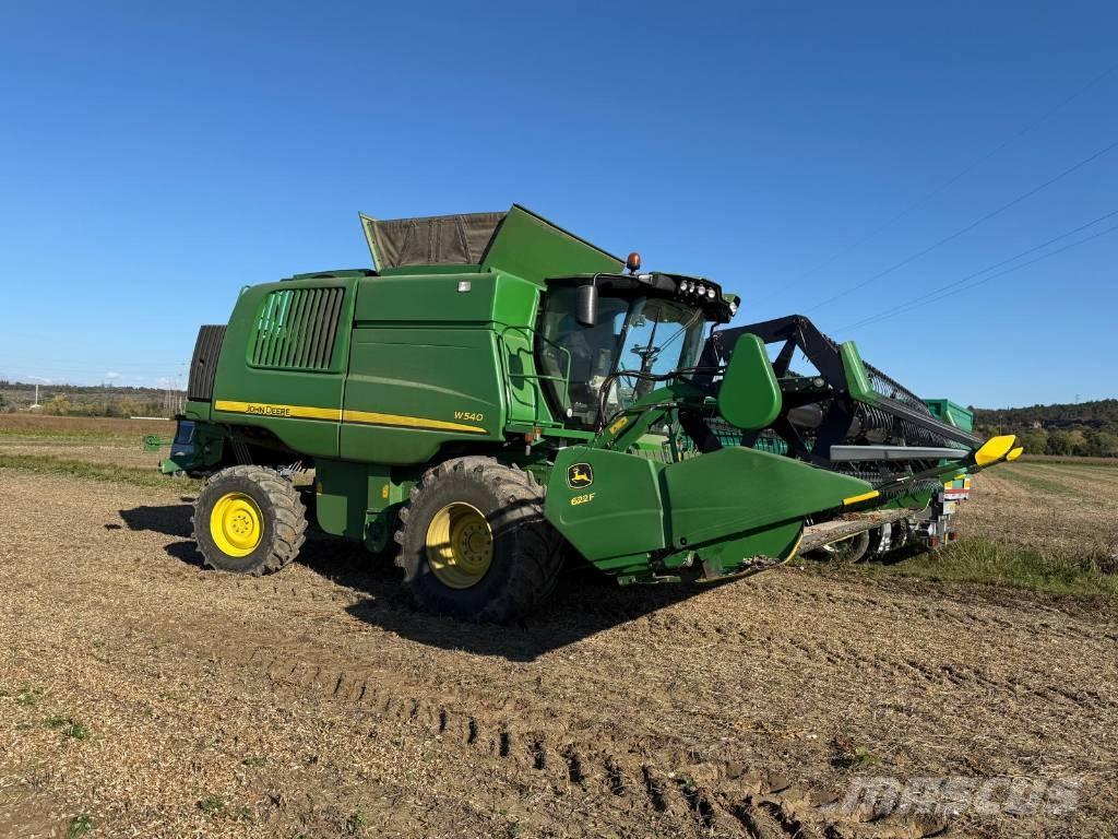 John Deere W 540 Combine de secerat